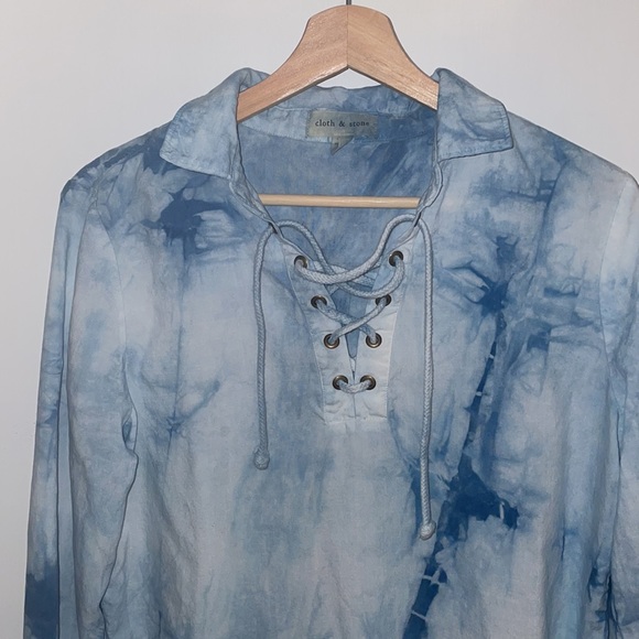 Anthropologie Cloth & Stone Natural Indigo shabori tie dye Lace-Up Henley Blouse - Picture 4 of 16